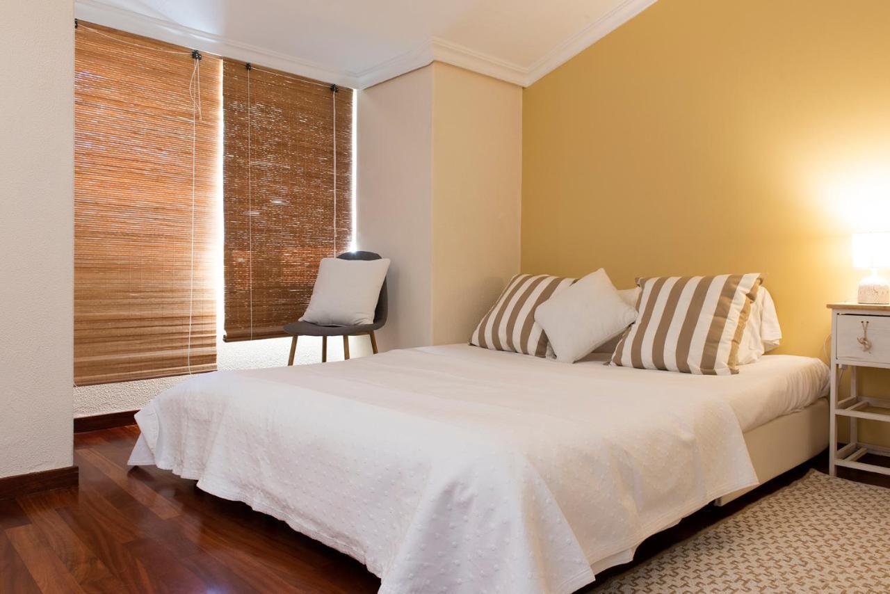 El Castanal Con Piscina Privada Holiday home *